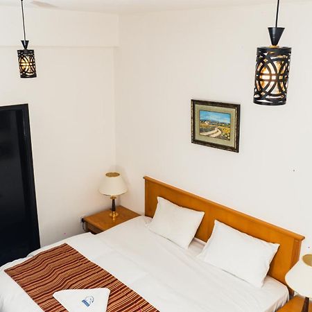 Pan Emirates Hotel Apartments Σάρτζα Εξωτερικό φωτογραφία