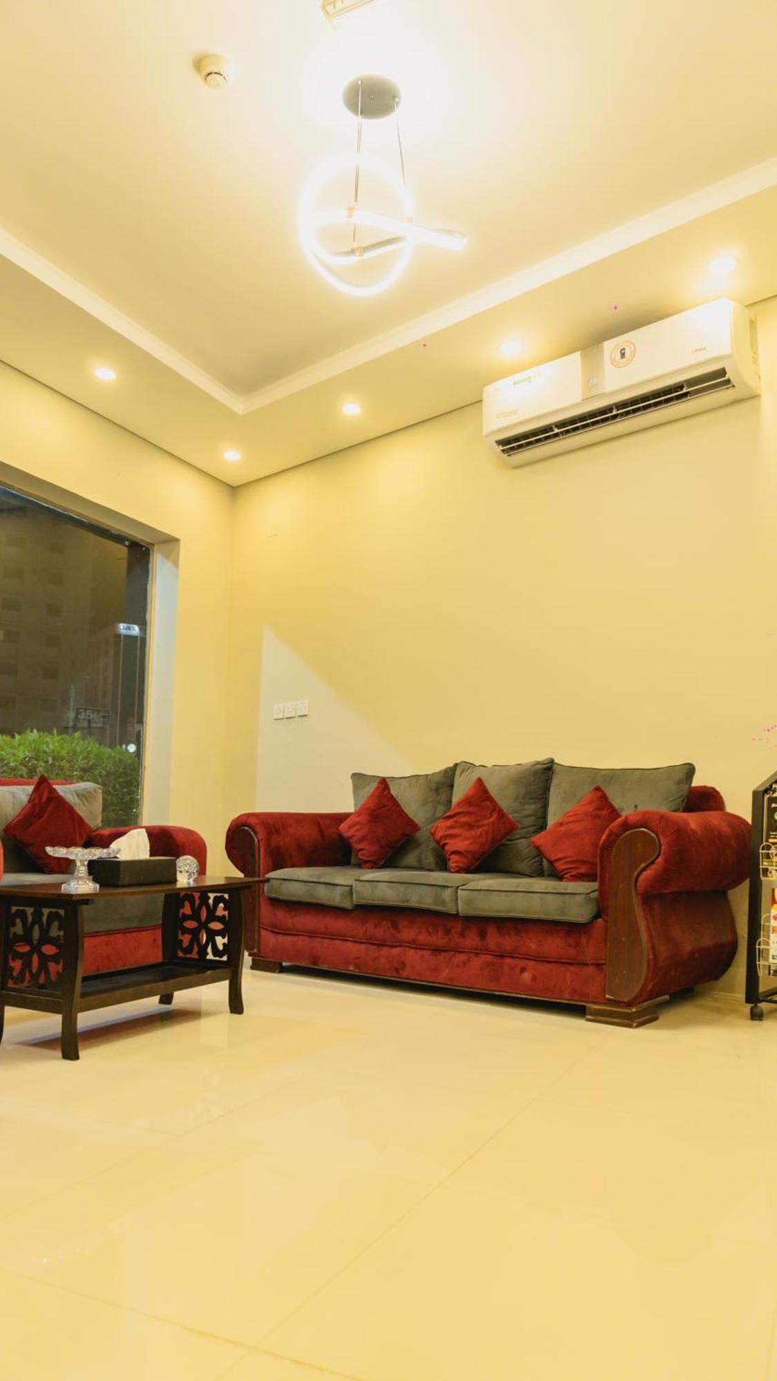 Pan Emirates Hotel Apartments Σάρτζα Εξωτερικό φωτογραφία