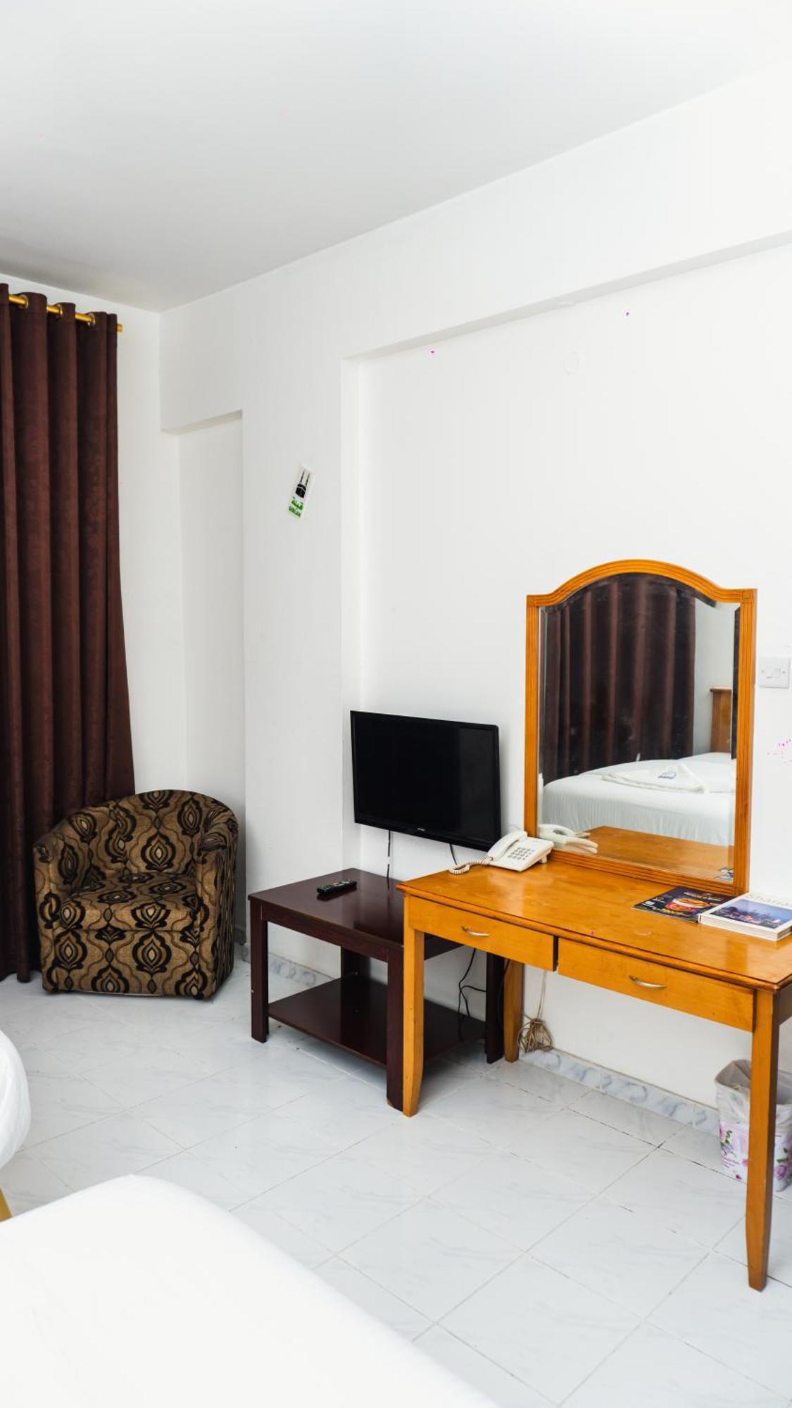 Pan Emirates Hotel Apartments Σάρτζα Εξωτερικό φωτογραφία
